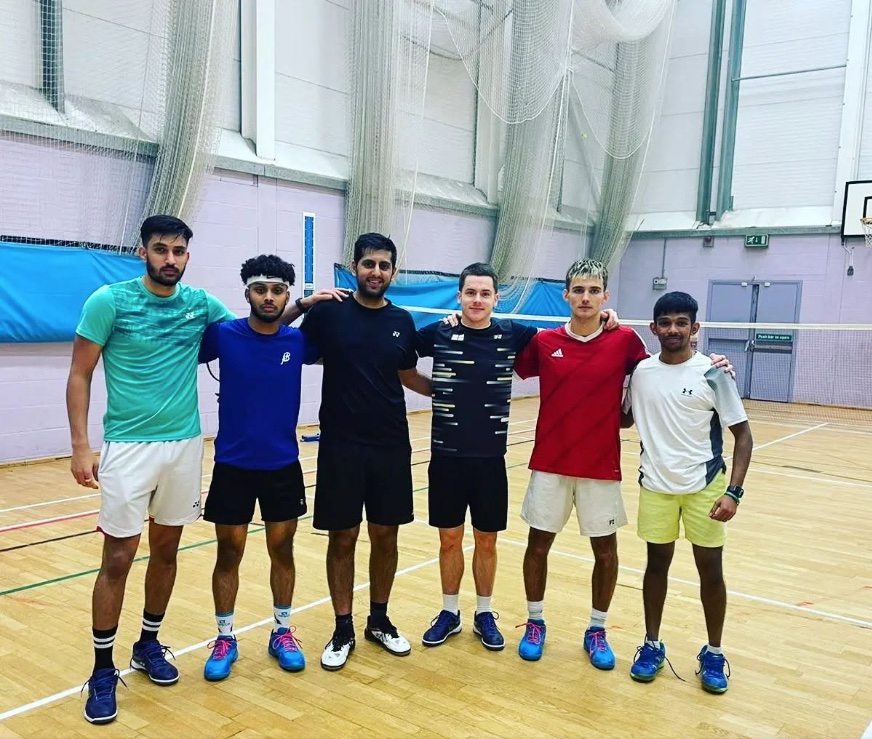 Six Supersonic league team players lined up on court after a match